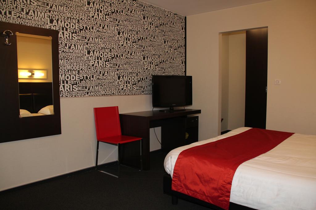 La Louve Hotel